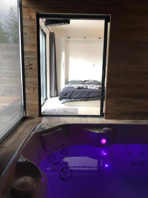 Loft Privatise Avec Spa Xxl Et Piscine Chauffee Bruz Dış mekan fotoğraf